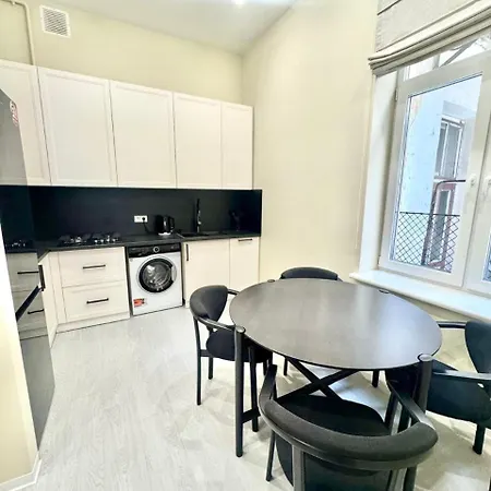 Doroshenka Street 19-4 דירה *