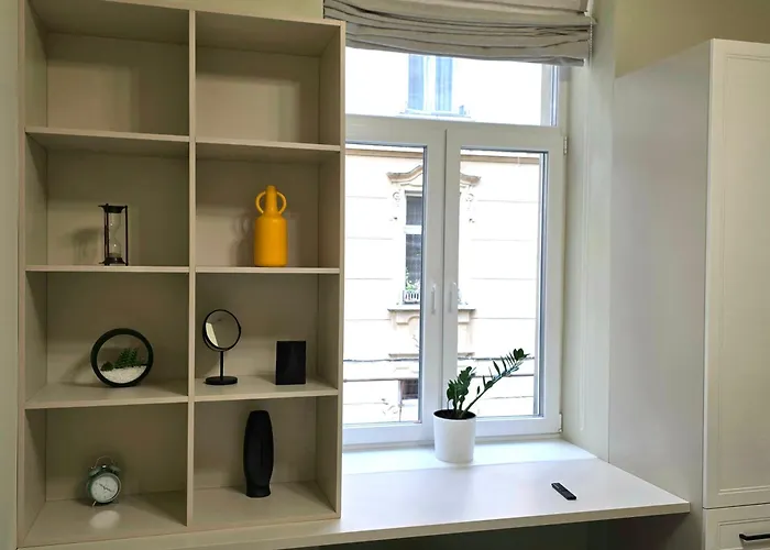 Апартаменти Doroshenka Street 19-4 *