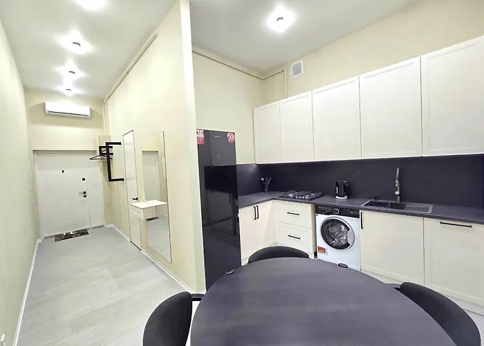 Doroshenka Street 19-4 Apartment